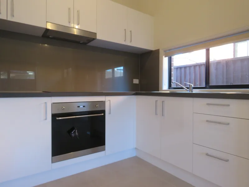 Tidy 2 bedroom Granny Flat