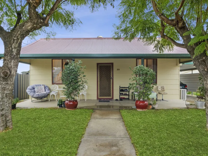 Live, Renovate, Build & Relax in Renmark