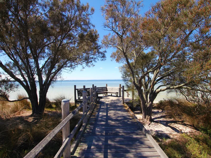 Your Little Slice of Estuary Front Heaven