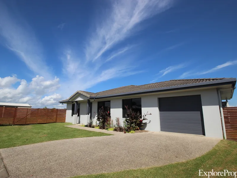 Tidy Home with HUGE SHED !! 