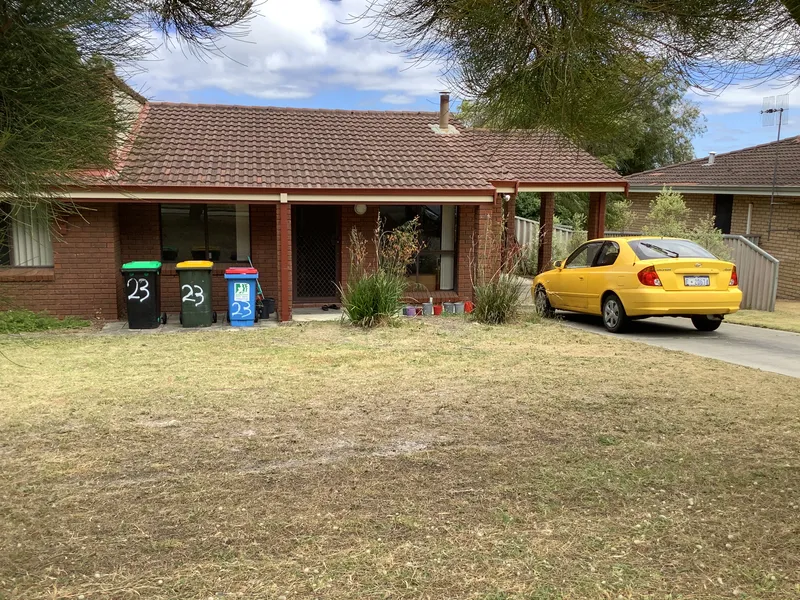 Neat and Tidy Family Home
