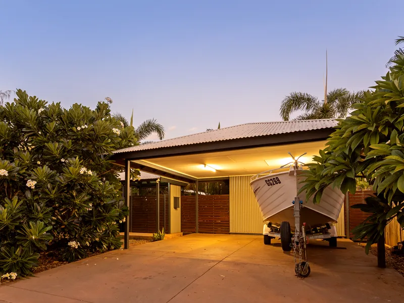 YOUR CABLE BEACH OASIS