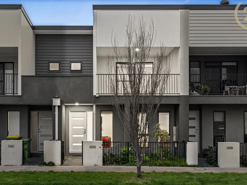 MODERN, SPACIOUS & CONVENIENCE!