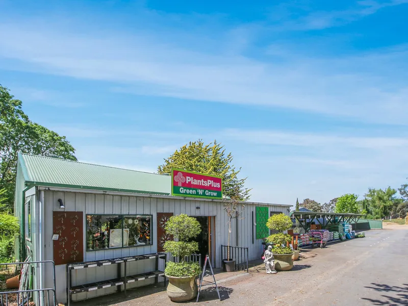 Nursery, Garden and Landscape Supplies Business and Freehold For Sale