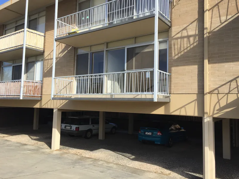 TWO BEDROOM UNIT IN QUIET LOCATION