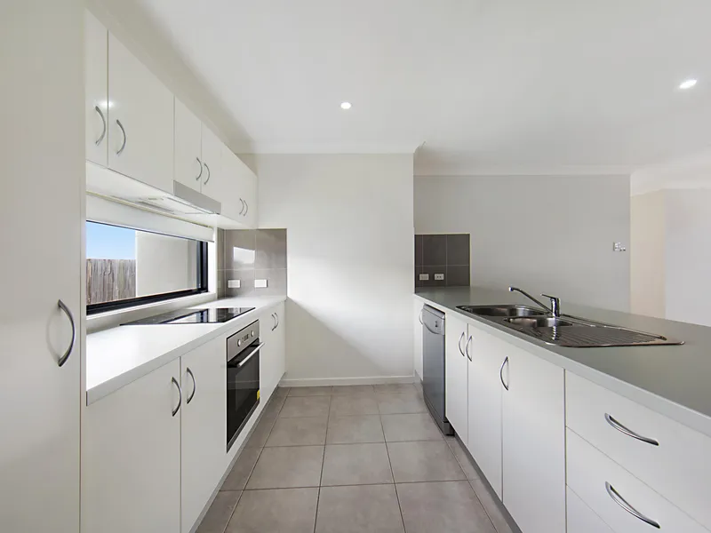 SIMPLE BUT SWEET - GET IN QUICK!