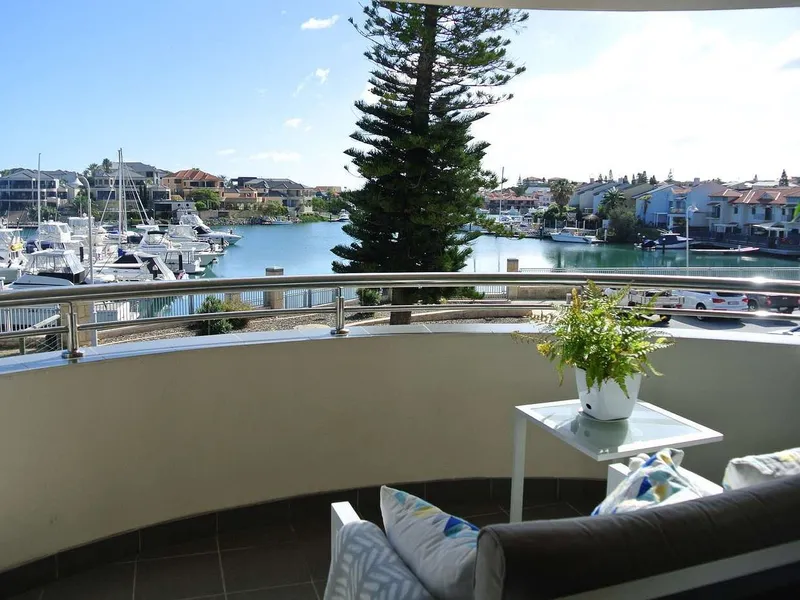 Fully furnished & equipped