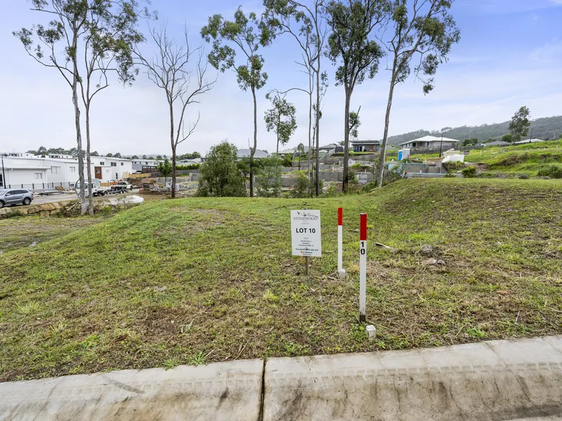 Land Available in Oxenford Now!