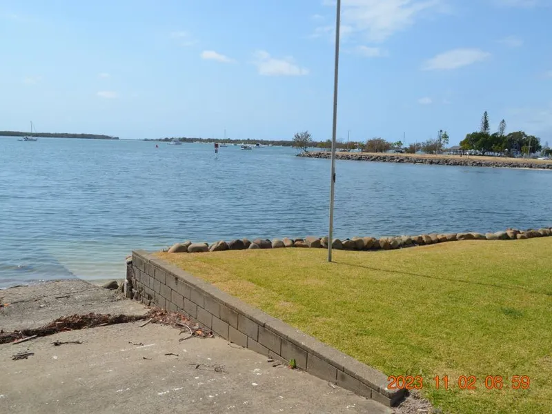 Broadwater position in a private enclave. Renovation nearly complete.