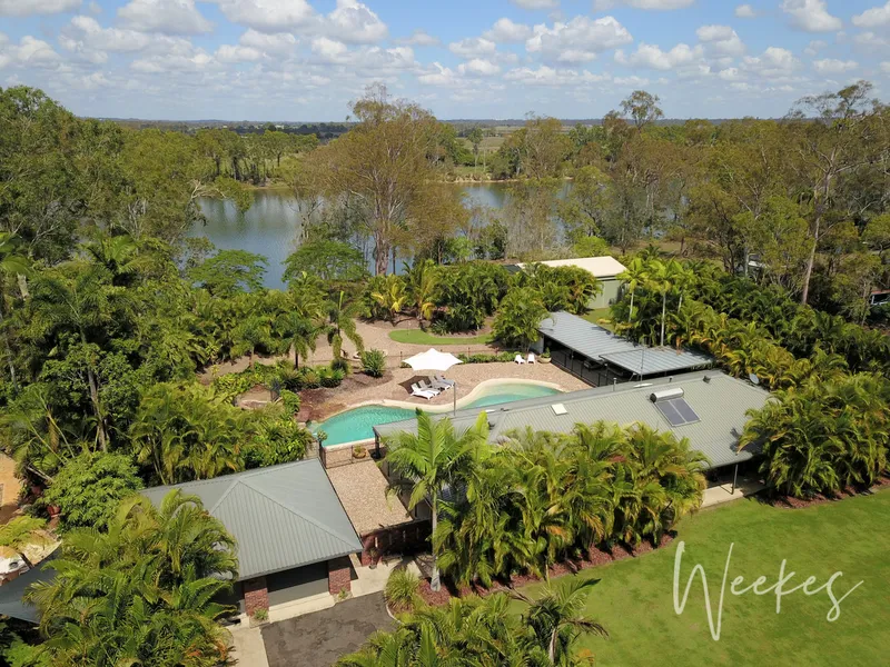 A RIVERFRONT OASIS