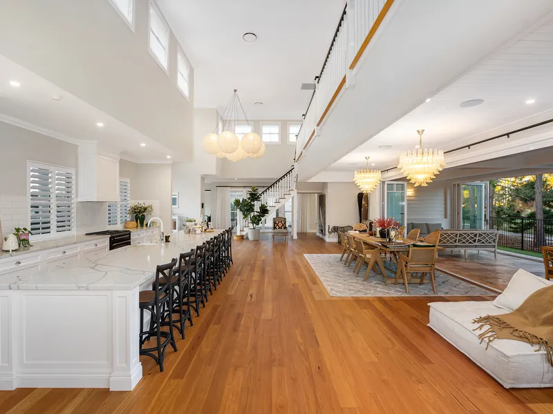 SPRAWLING HAMPTONS RETREAT FRONTING THE PINES GOLF COURSE