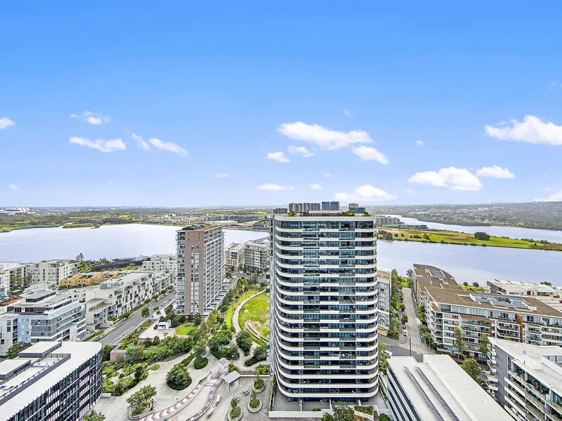 Stunning 2 Bedroom with 200 Degree Water Views