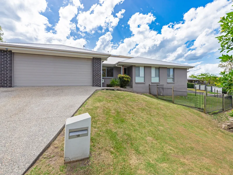 STUNNING FAMILY HOME LOCATED IN BANKSIA RIDGE ESTATE