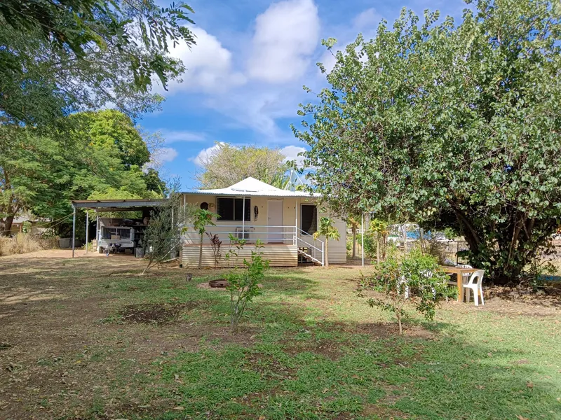Furnished House, 1 Acre Food-Growing Land, Huge Greenhouse, Fruit Trees and Income Opportunities! Set in Small, Quiet Community and Beautiful Nature!