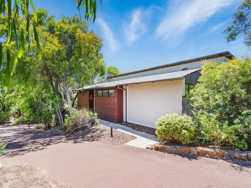 Beauty by Bunker Bay