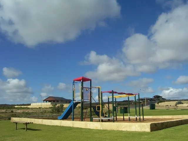 Fabulous Ocean Views In Town!