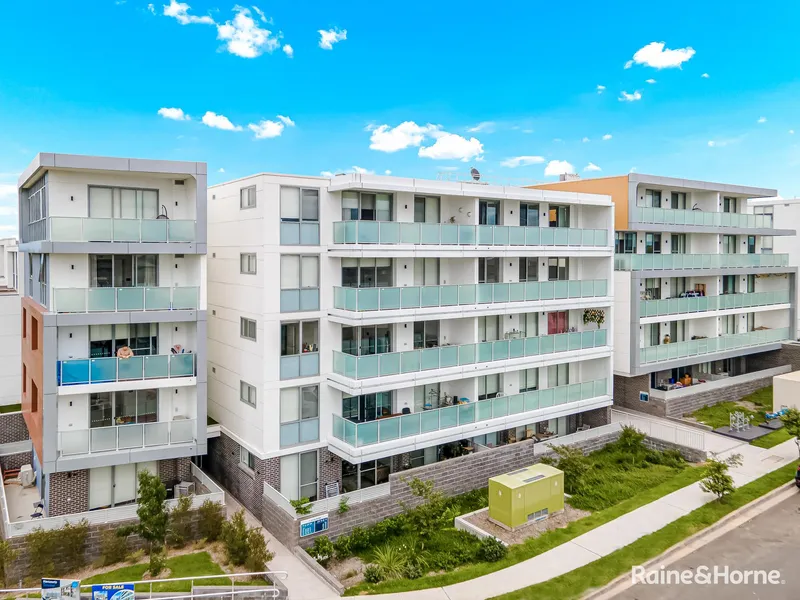 JUST LISTED!