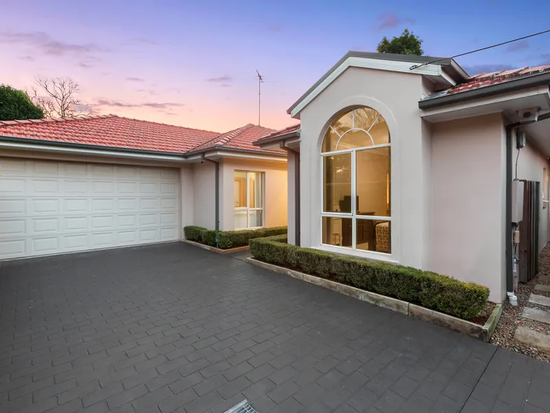 Ultimate package, spacious, single level and easy care