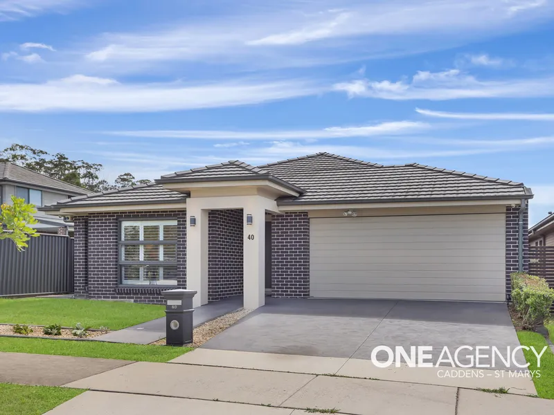 PLENTY OF ROOM TO RELAX OR ENTERTAIN!!!