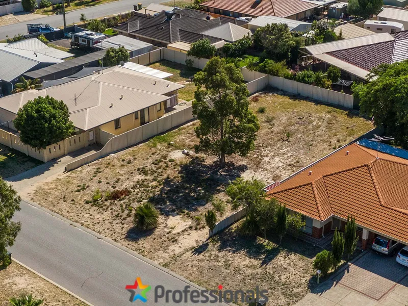 TIDY BLOCK, READY AND WAITING