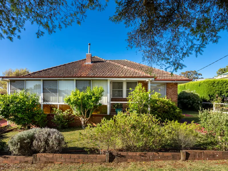 A Rare Find in Rangeville!