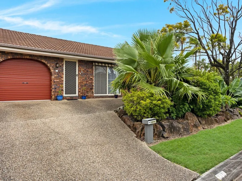Delightful Duplex in the Quiet End of Town