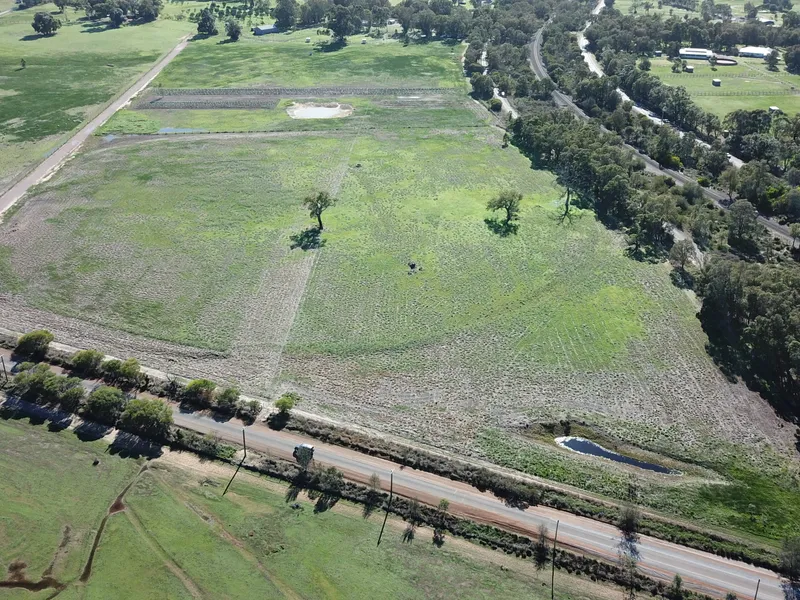 Serpentine River Estate 