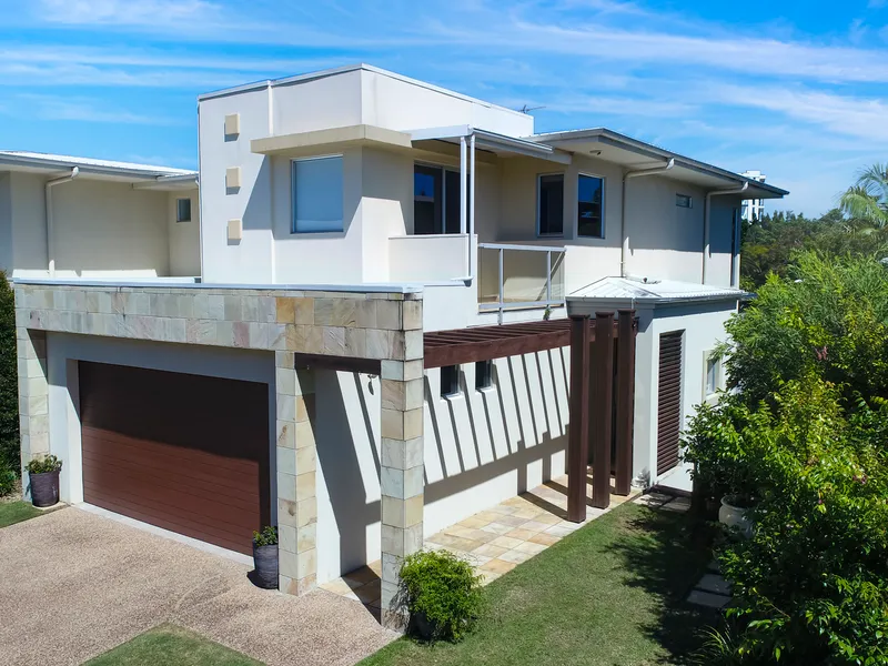 EASY LIFESTYLE - A MUST TO INSPECT