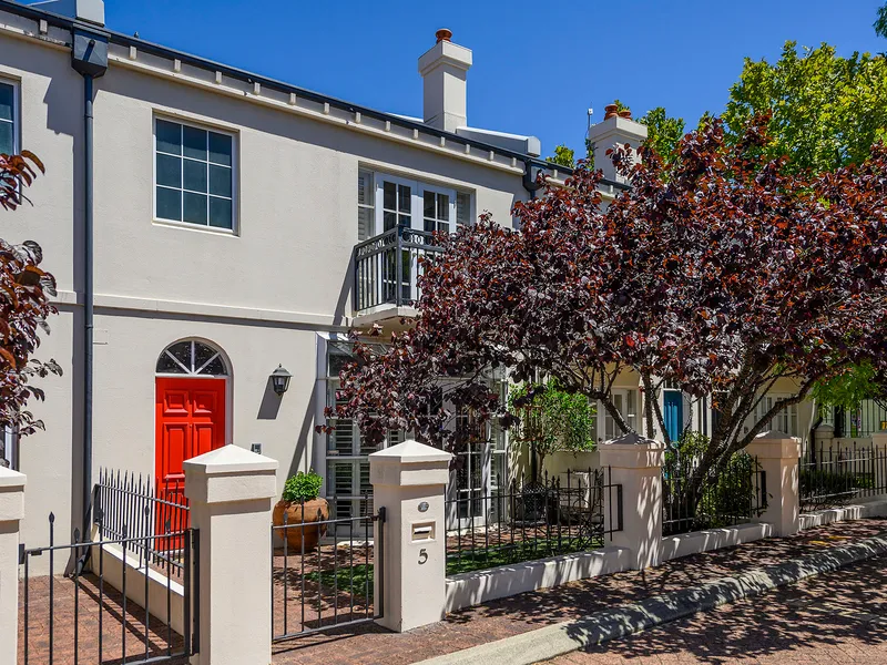 Location, location, location. Super-sized, gorgeous & upscale townhouse.