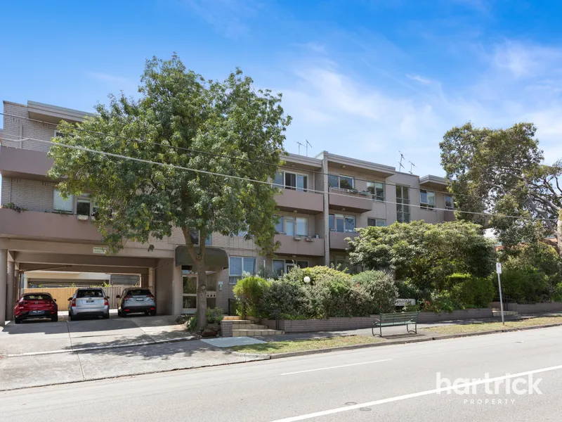 Stroll to Sandringham's vibrant village