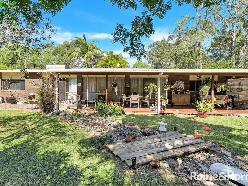 Countryside Retreat with Enchanted Garden