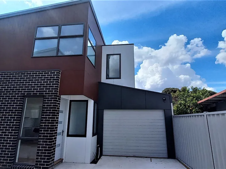 Quality Brand New Townhouse!