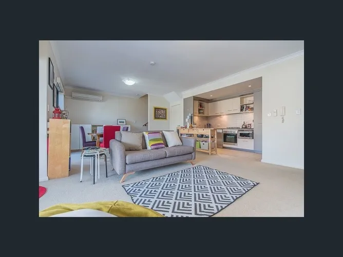 Under application - 2 BEDROOM – 2 BATHROOM – 2 PARKING BAYS – APARTMENT!