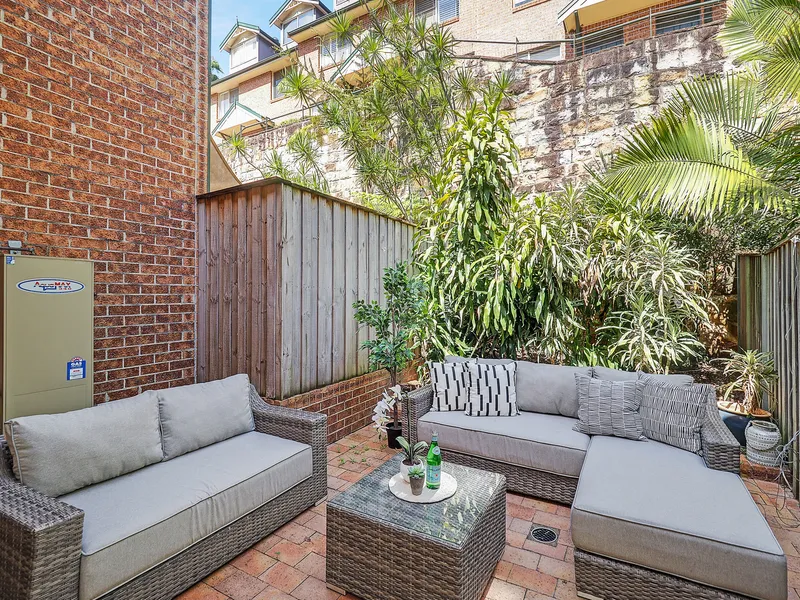 Bright and Spacious Townhouse