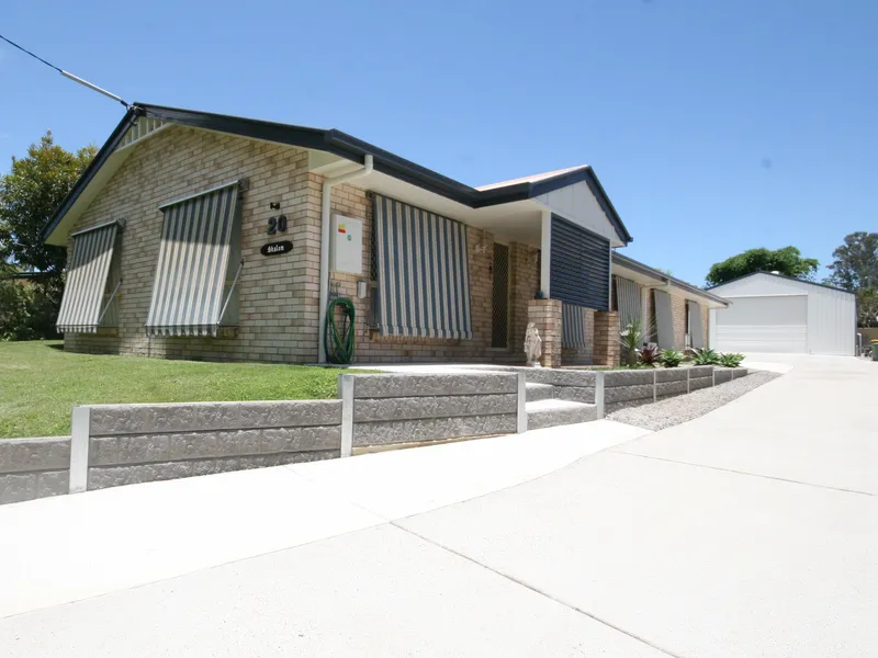 Large Freshly renovated 3 bed x 2 bath home