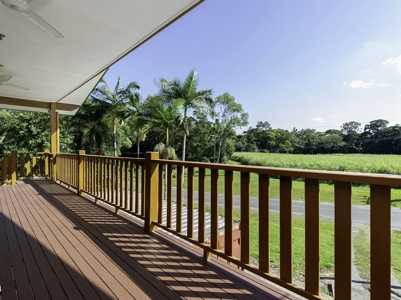 Big House, Big Block, Big Yard - Must be SOLD