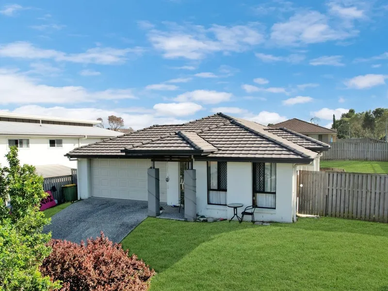 Spacious Three Bedroom Furnished Home Available Now!