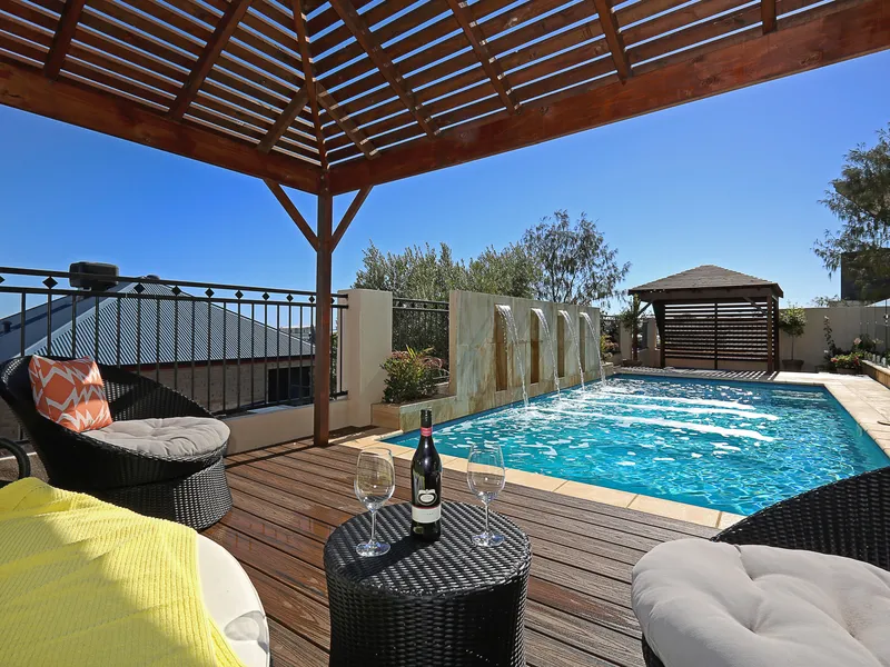 SPECTACULAR HOME… WITH OCEAN VIEWS!