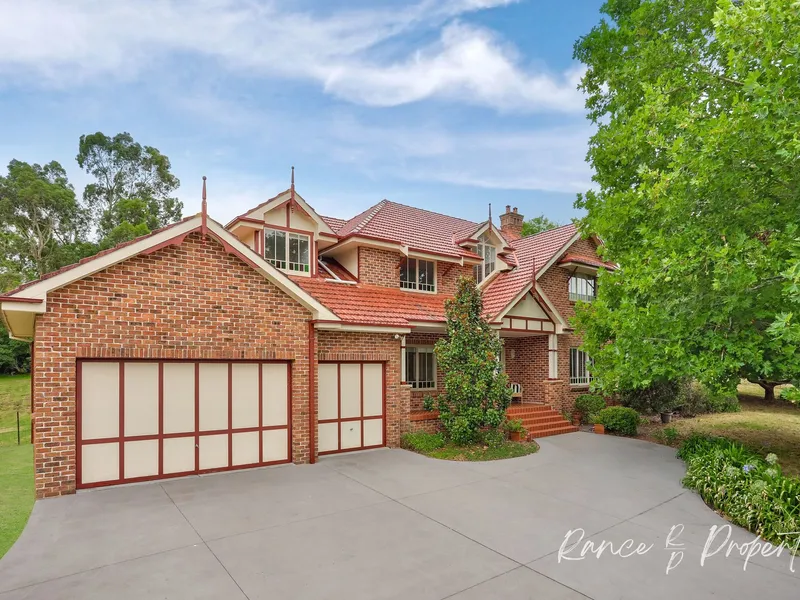 OPEN HOME THIS THURSDAY 19TH SEPTEMBER AT 1:00 - 1:45PM & SATURDAY 21ST SEPTEMBER AT 11:00 - 11:45AM