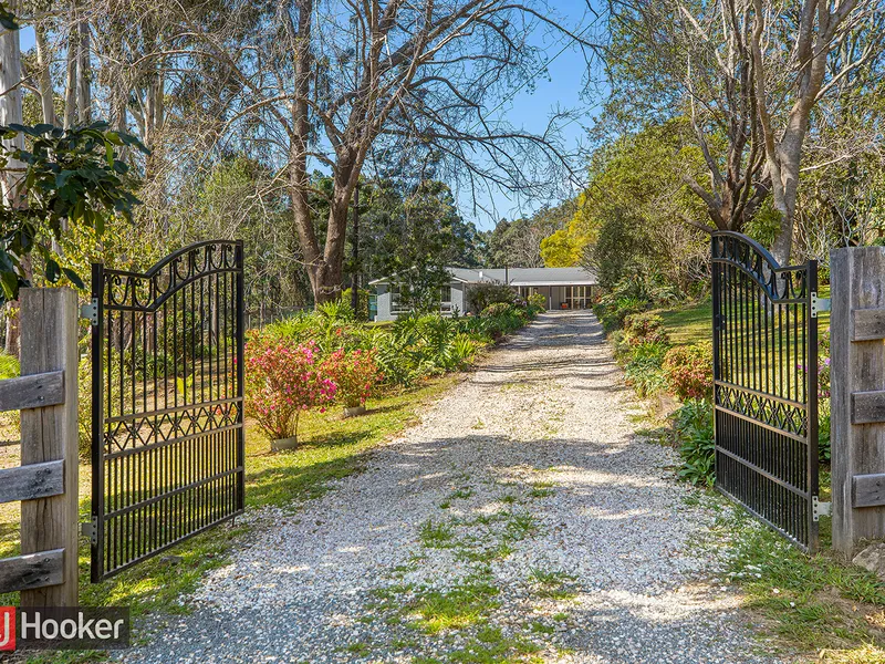 A Wonderful Lifestyle Awaits in Bonville Location