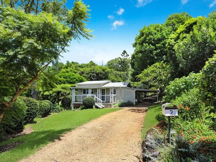 Bendles -Iconic Buderim Cottage