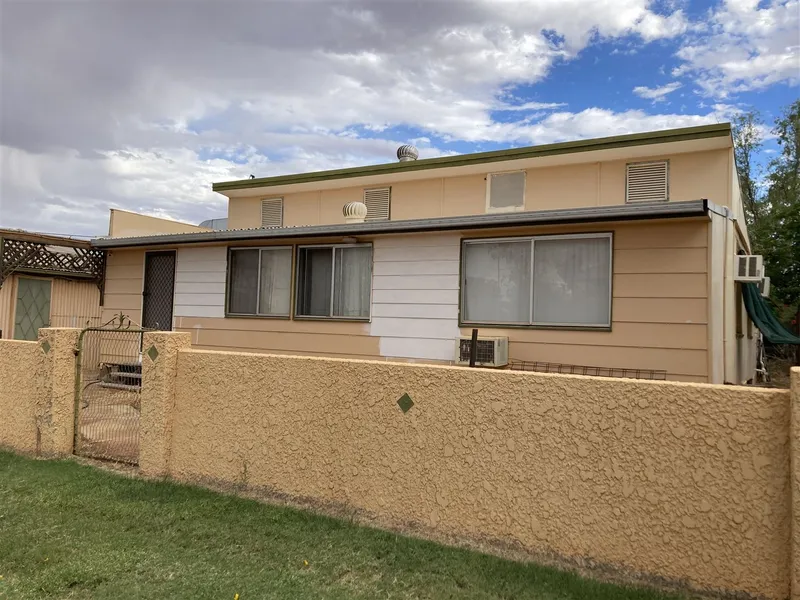 Step into your new family home!