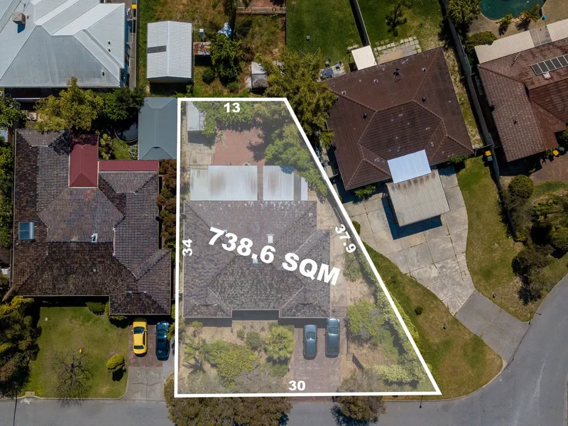 UNDER OFFER BY RAFAEL RODRIGUEZ!