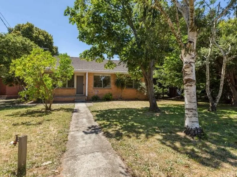 Family-friendly home in a family-friendly locale'