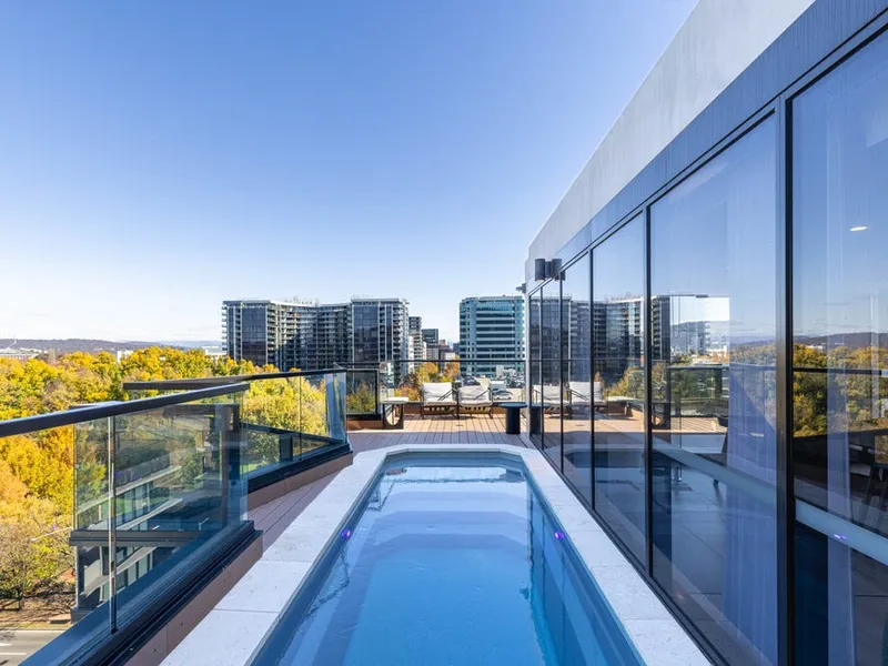 Charming Two-Bedroom Apartment for Rent next to Canberra Center