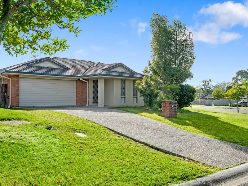 Four Bedrooms and Freshly Painted in Morayfield!!