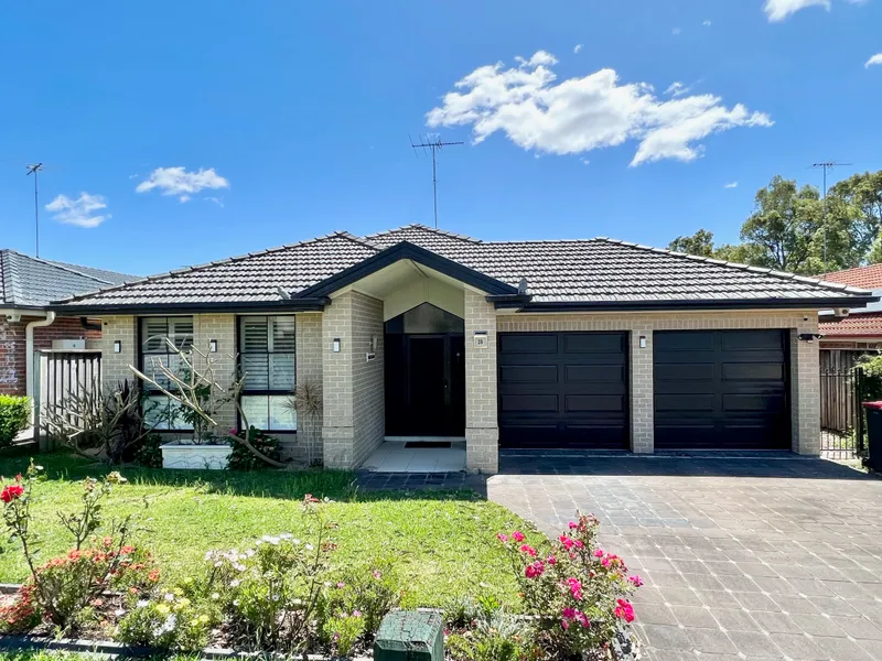 Spacious 3/4 Bedroom Haven in a Prime Location!