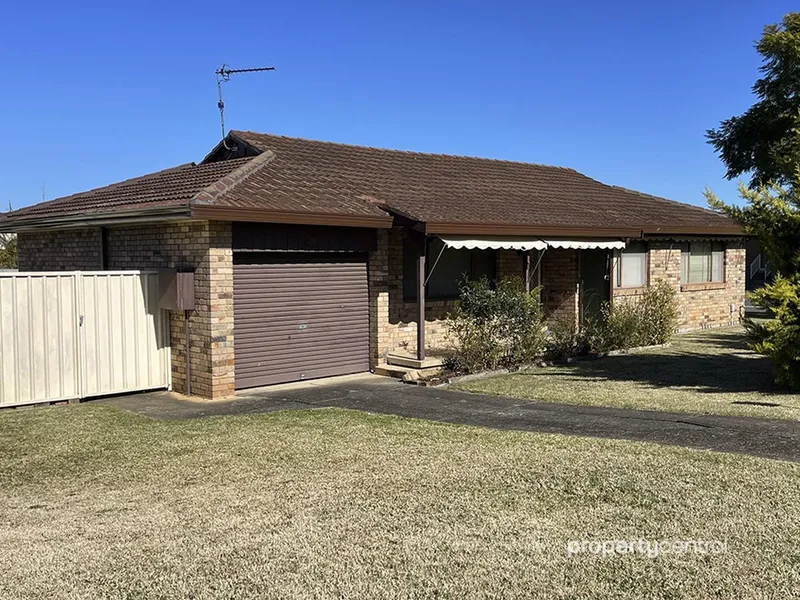 REFRESHED FAMILY HOME!