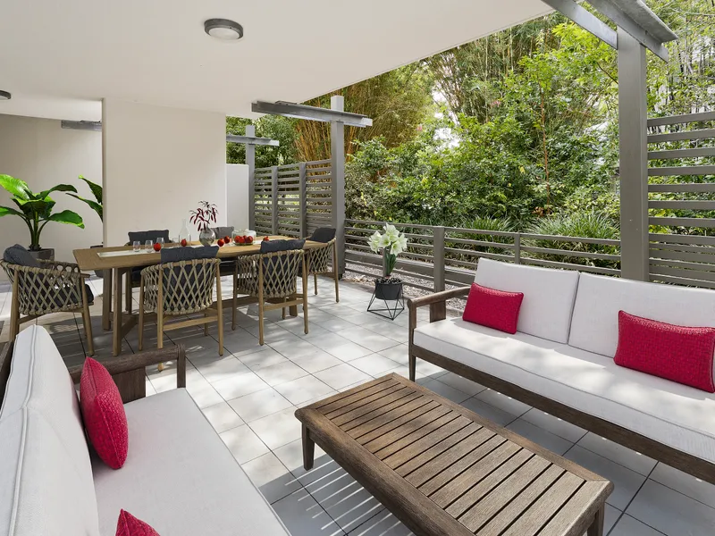 Peaceful, Ground Floor  Inner City Oasis