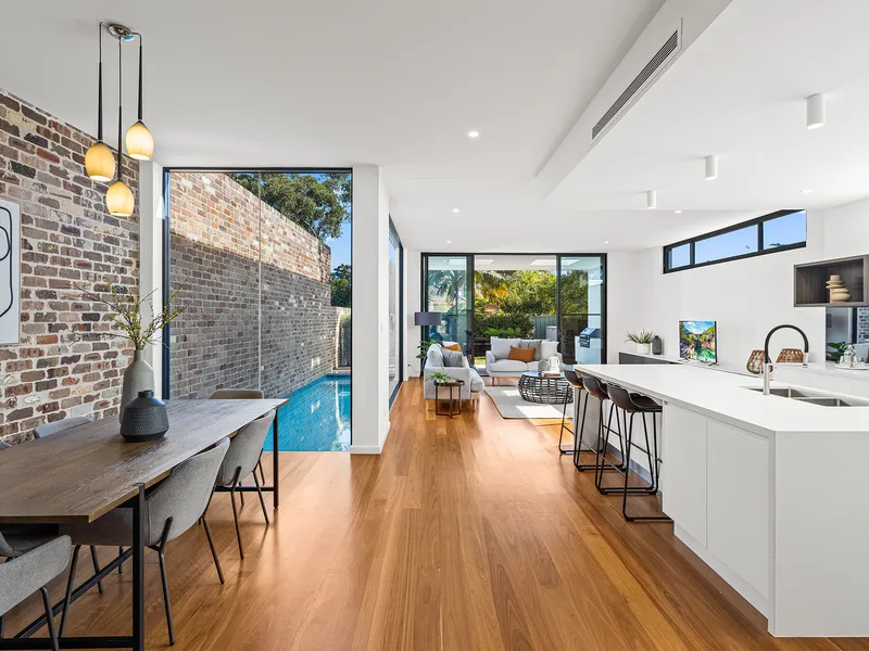 ARCHITECTURALLY DESIGNED WITH BEAUTIFUL FINISHES